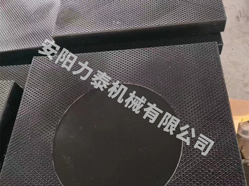 泵车/吊车支腿垫板