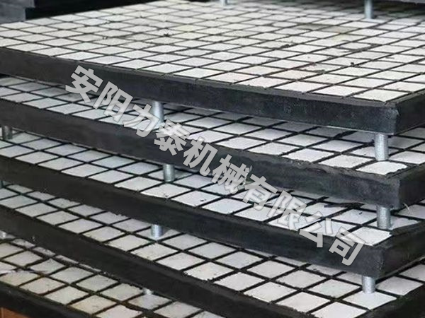 三合一耐磨陶瓷衬板